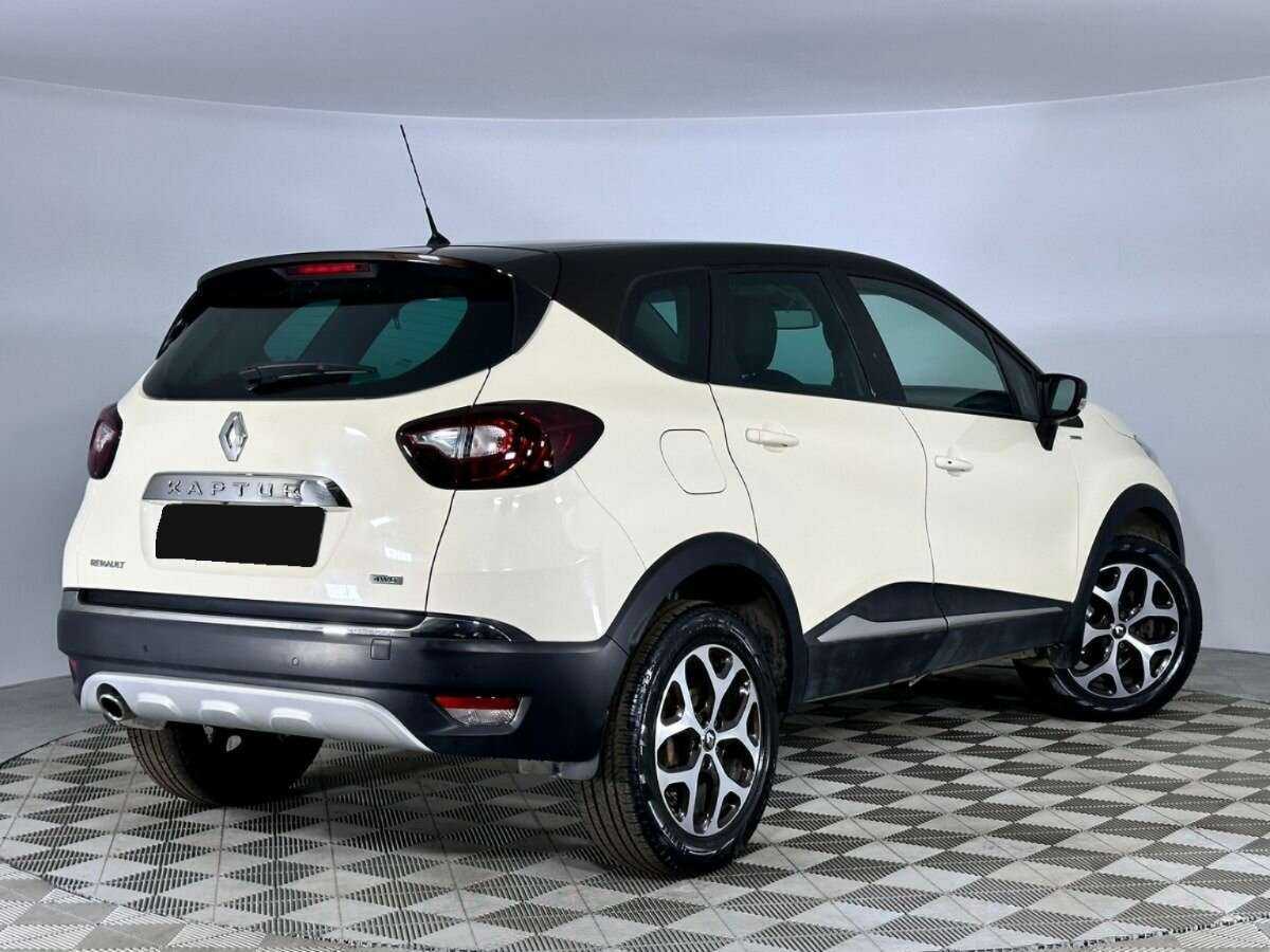 Купить Renault Kaptur с пробегом. Фото: #1