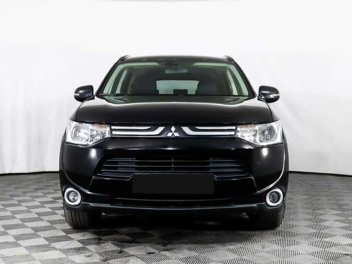 Купить Mitsubishi Outlander с пробегом. Фото: #1