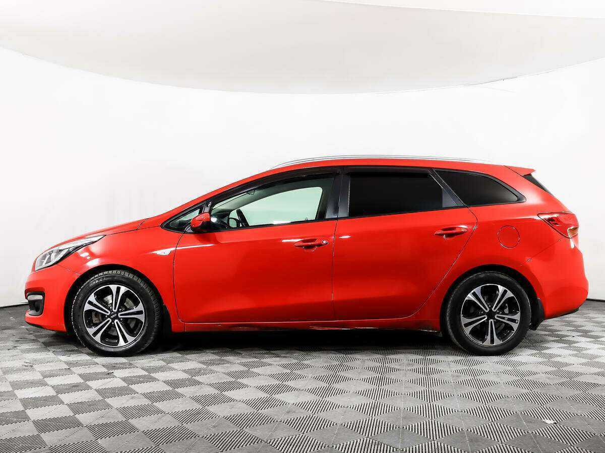 Купить Kia Ceed с пробегом. Фото: #7