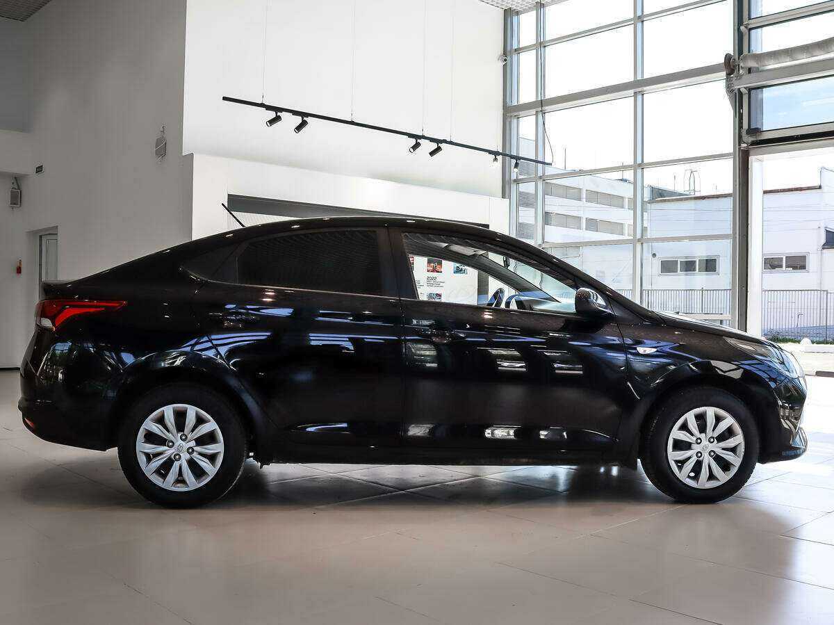 Купить Hyundai Solaris с пробегом. Фото: #7