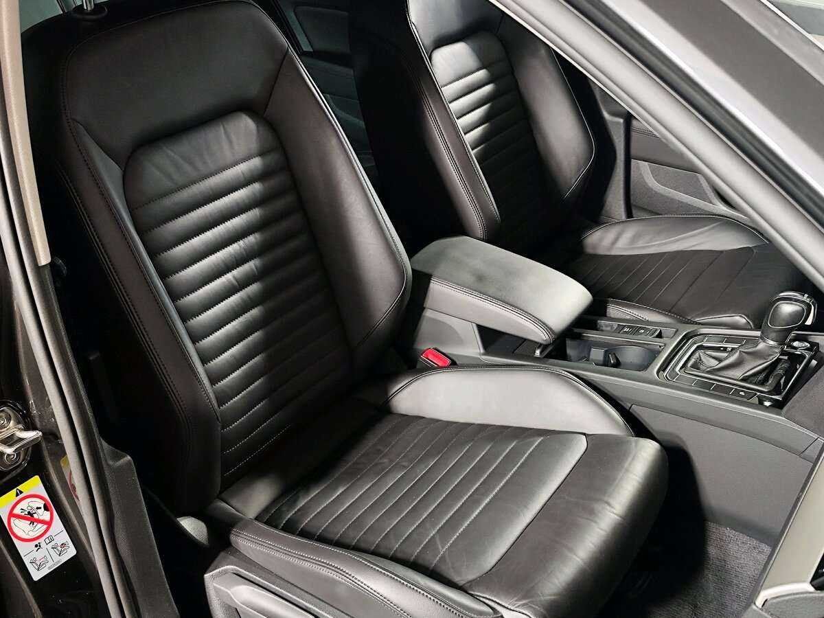 Купить Volkswagen Passat с пробегом. Фото: #13