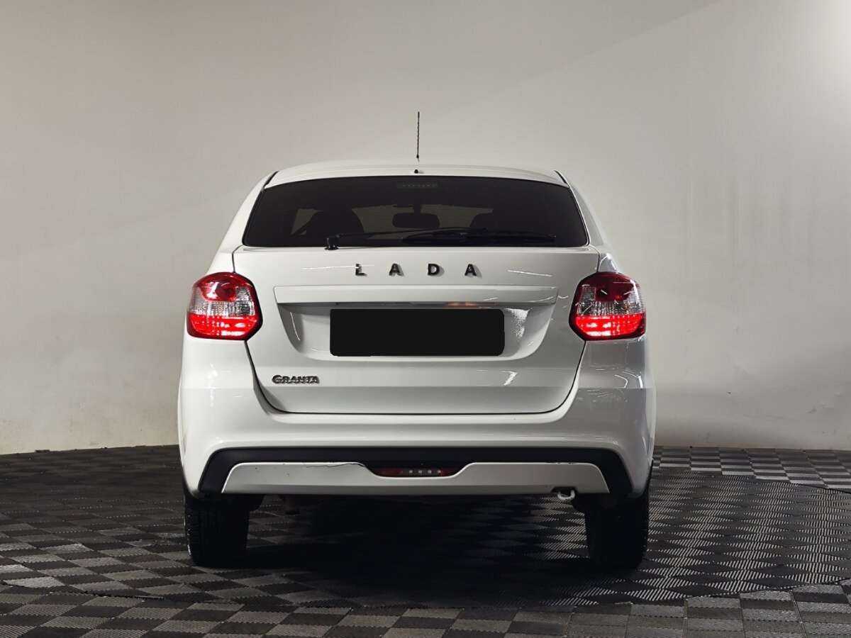 Купить Lada (ВАЗ) Granta с пробегом. Фото: #3