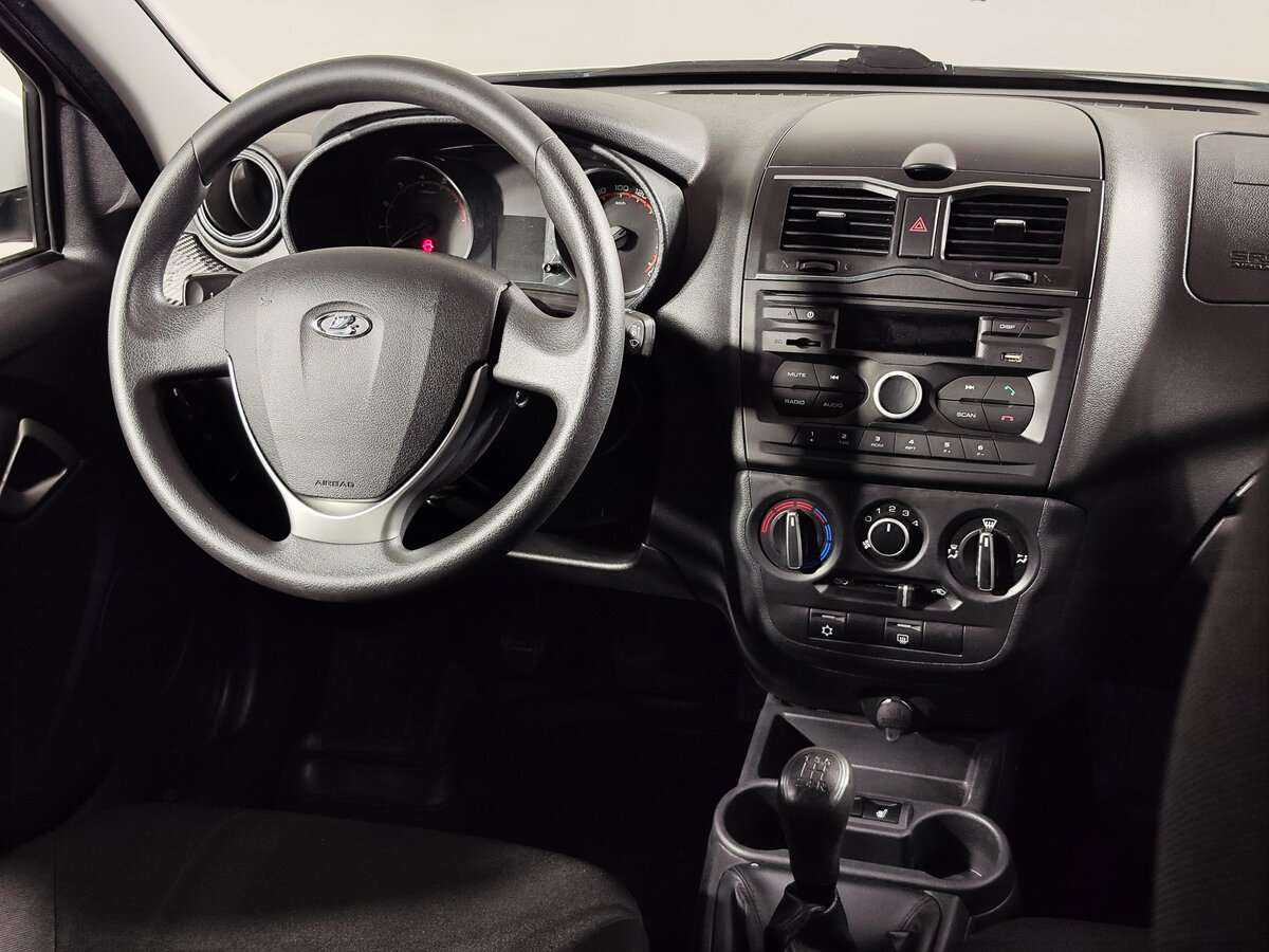 Купить Lada (ВАЗ) Granta с пробегом. Фото: #11