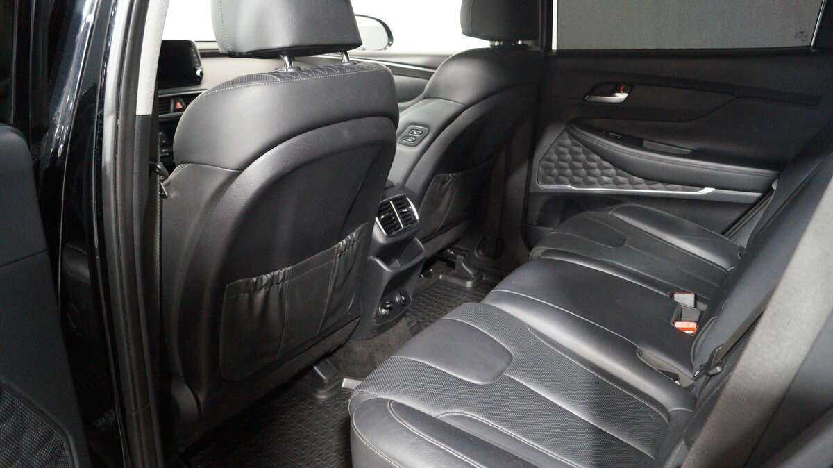 Купить Hyundai Santa Fe с пробегом. Фото: #10