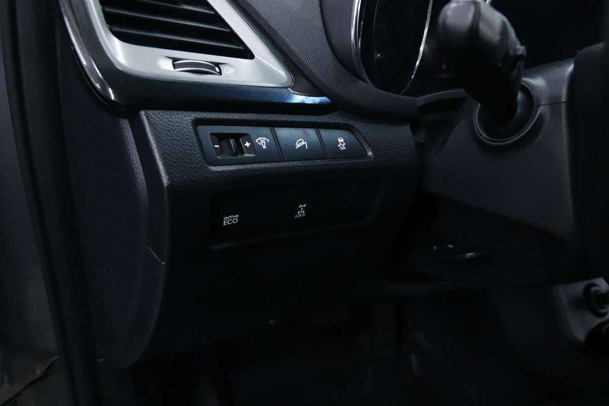 Купить Hyundai Santa Fe с пробегом. Фото: #11
