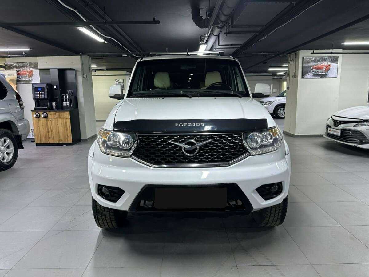 Купить УАЗ Patriot с пробегом. Фото: #1