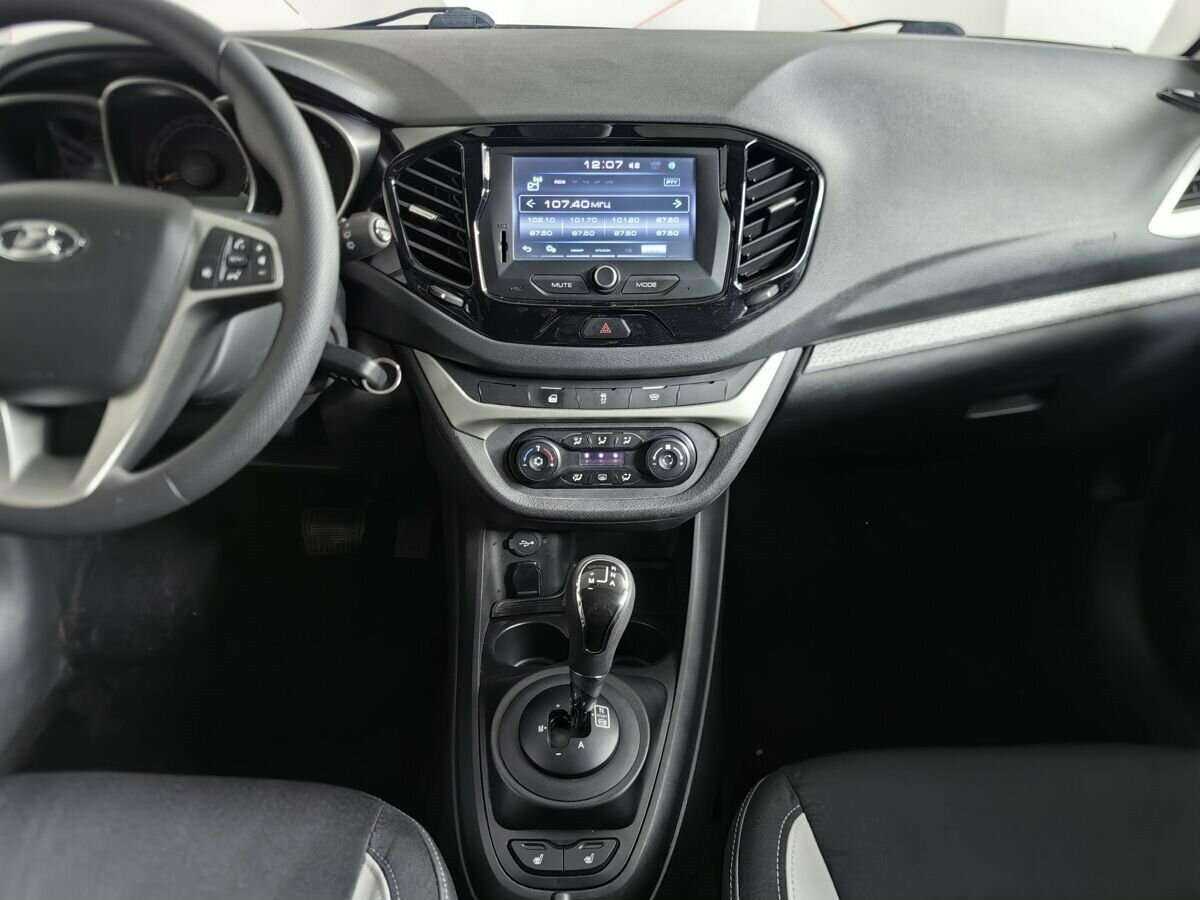 Купить Lada (ВАЗ) Vesta с пробегом. Фото: #10