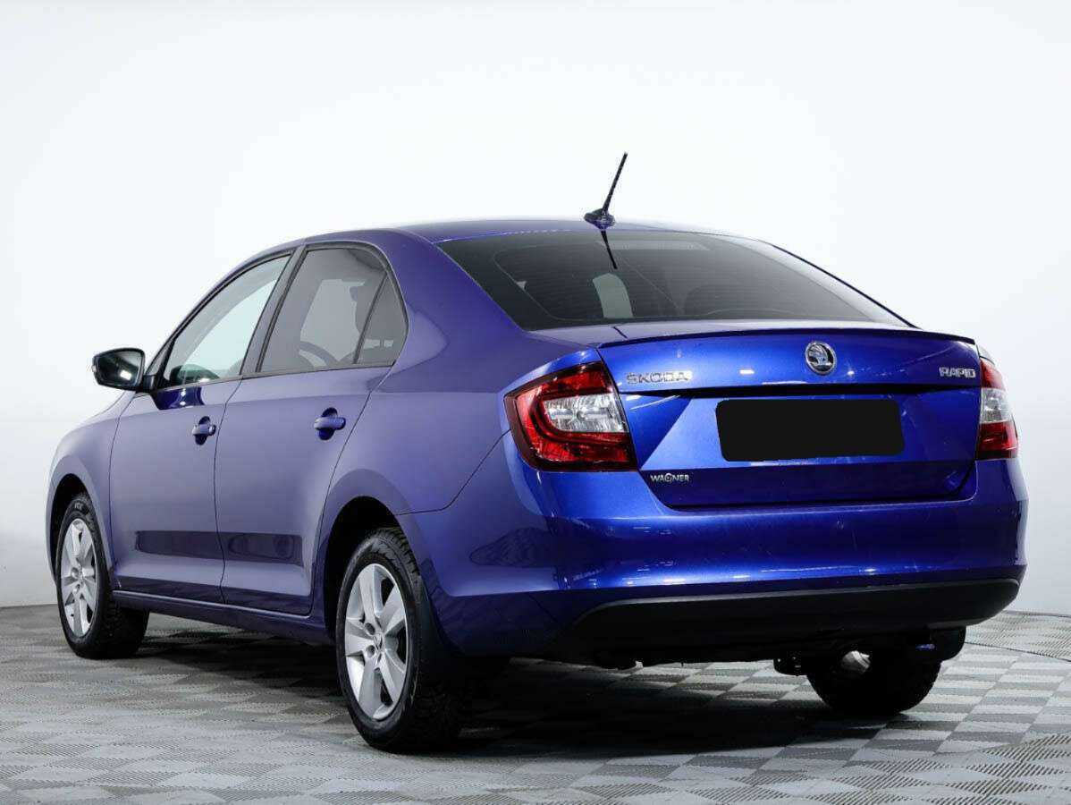 Купить Skoda Rapid с пробегом. Фото: #5
