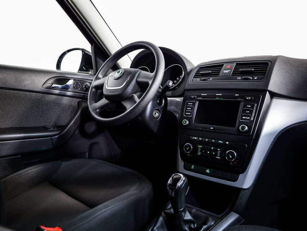Купить Skoda Yeti с пробегом. Фото: #7