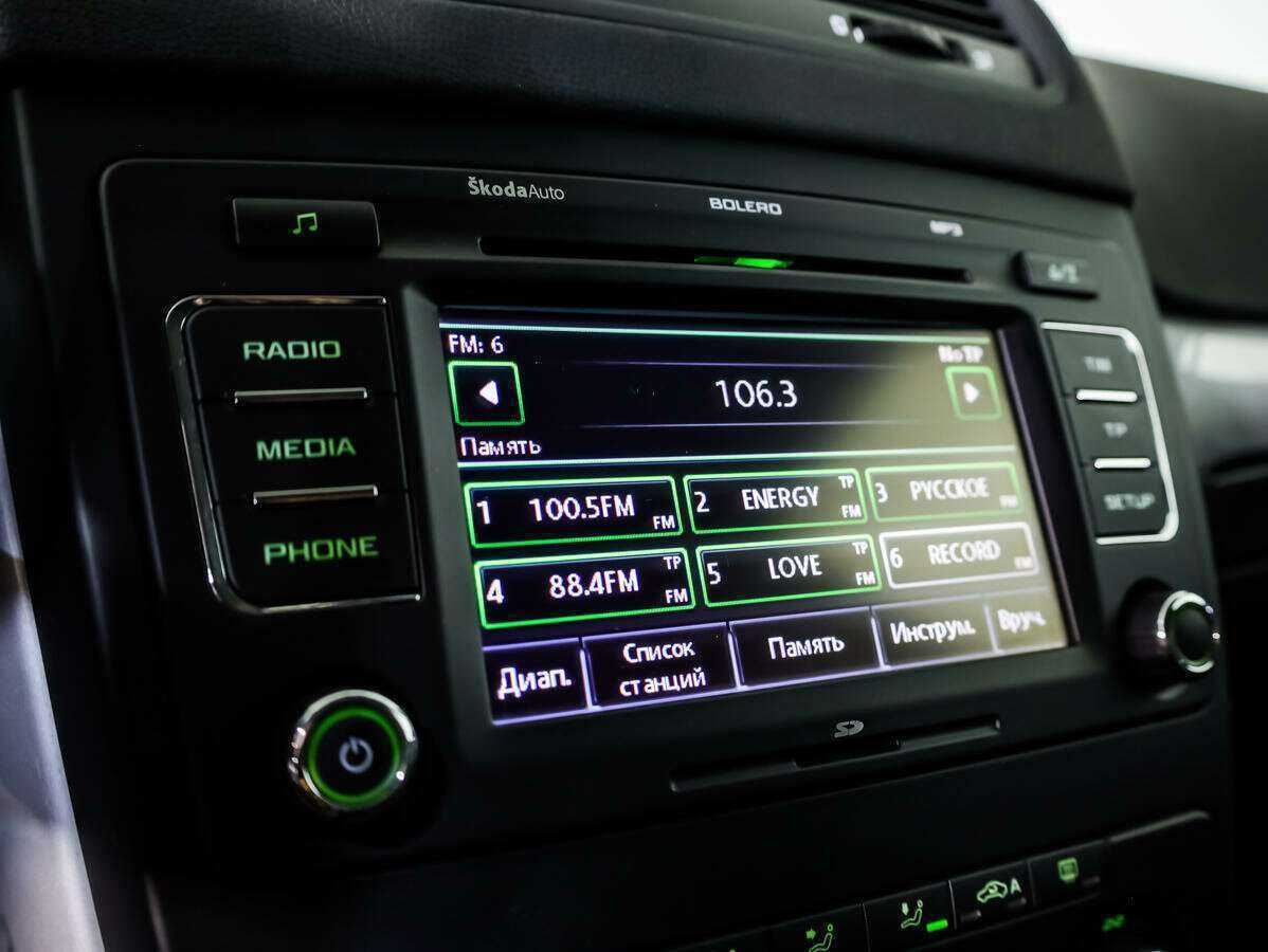 Купить Skoda Yeti с пробегом. Фото: #11