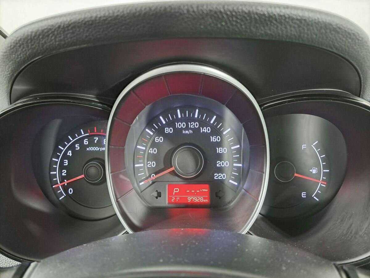 Купить Kia Rio с пробегом. Фото: #10