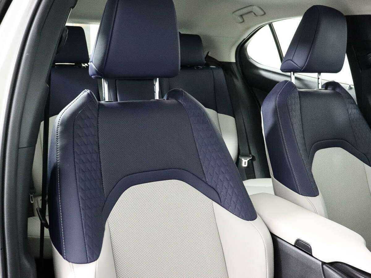 Купить Lexus UX с пробегом. Фото: #8