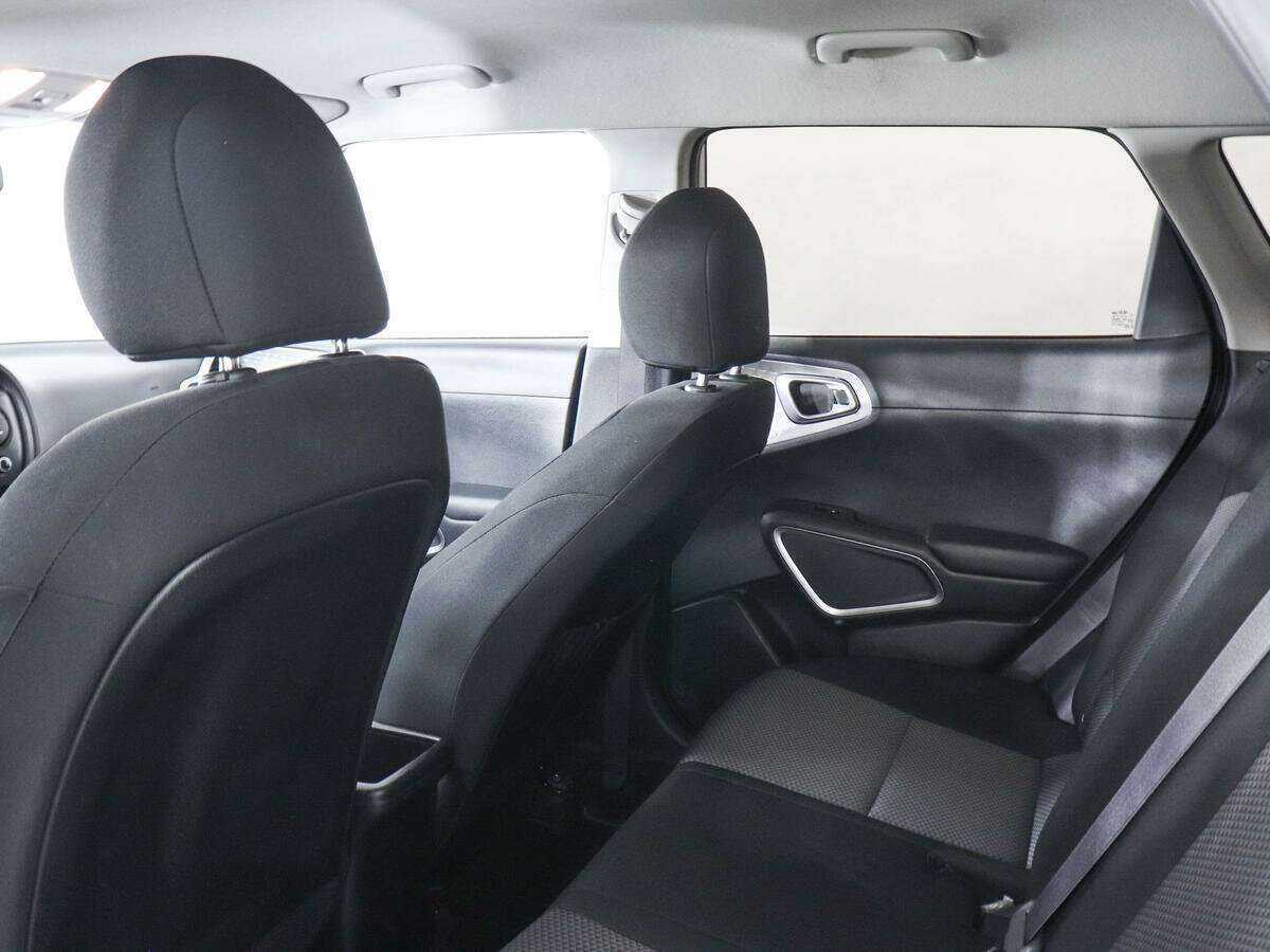 Купить Kia Soul с пробегом. Фото: #11
