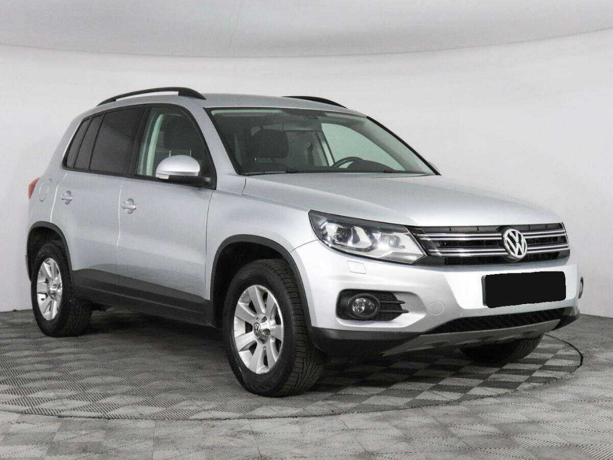 Купить Volkswagen Tiguan с пробегом. Фото: #2