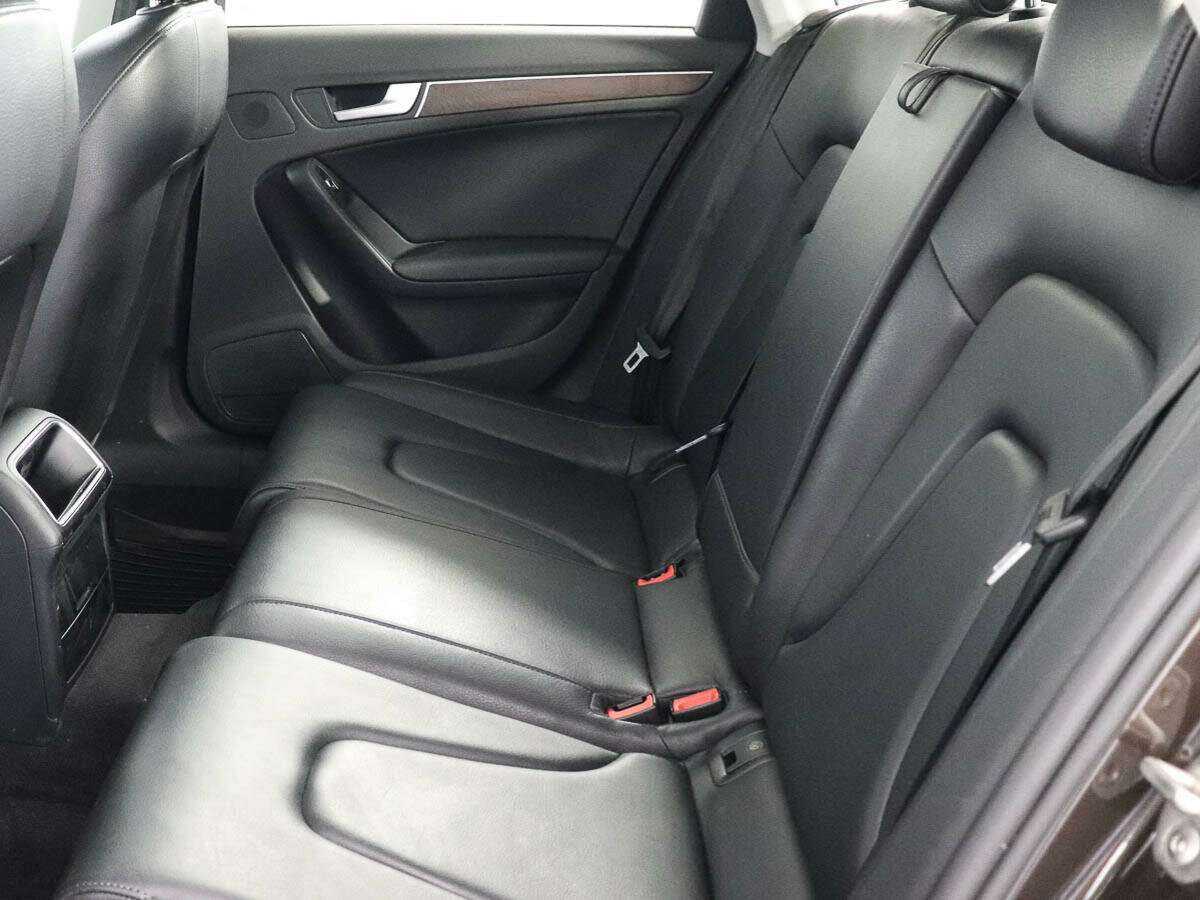 Купить Audi A4 с пробегом. Фото: #9