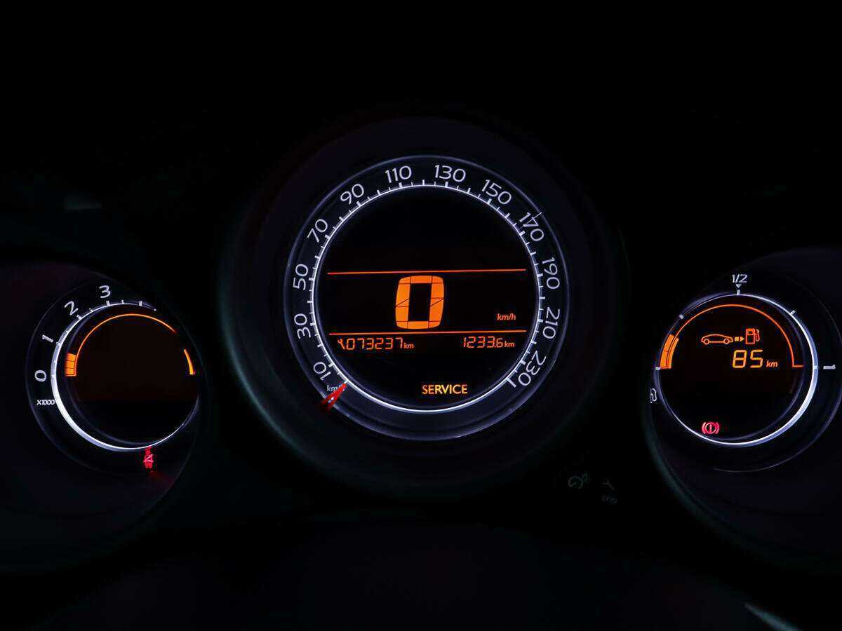 Купить Citroen C4 с пробегом. Фото: #13