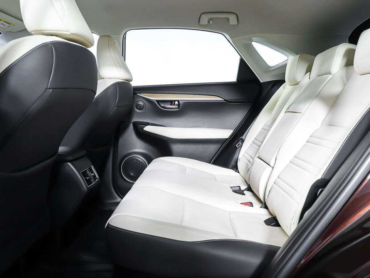 Купить Lexus NX с пробегом. Фото: #11