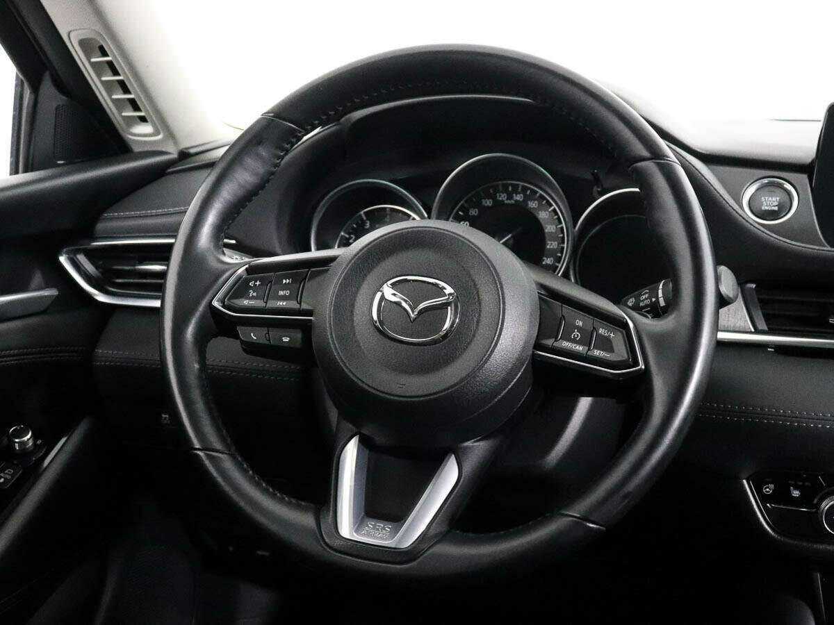 Купить Mazda 6 с пробегом. Фото: #11