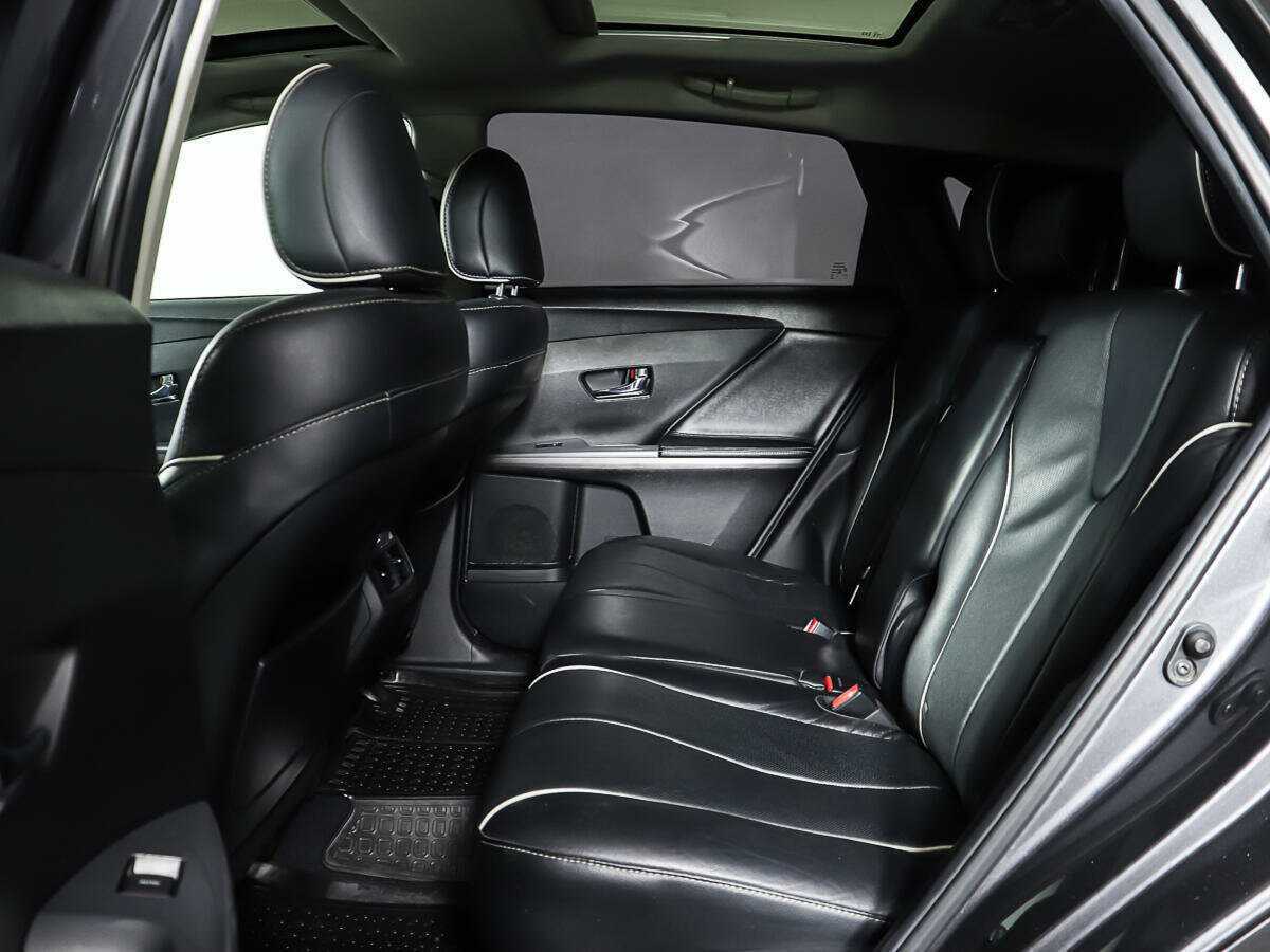 Купить Toyota Venza с пробегом. Фото: #8