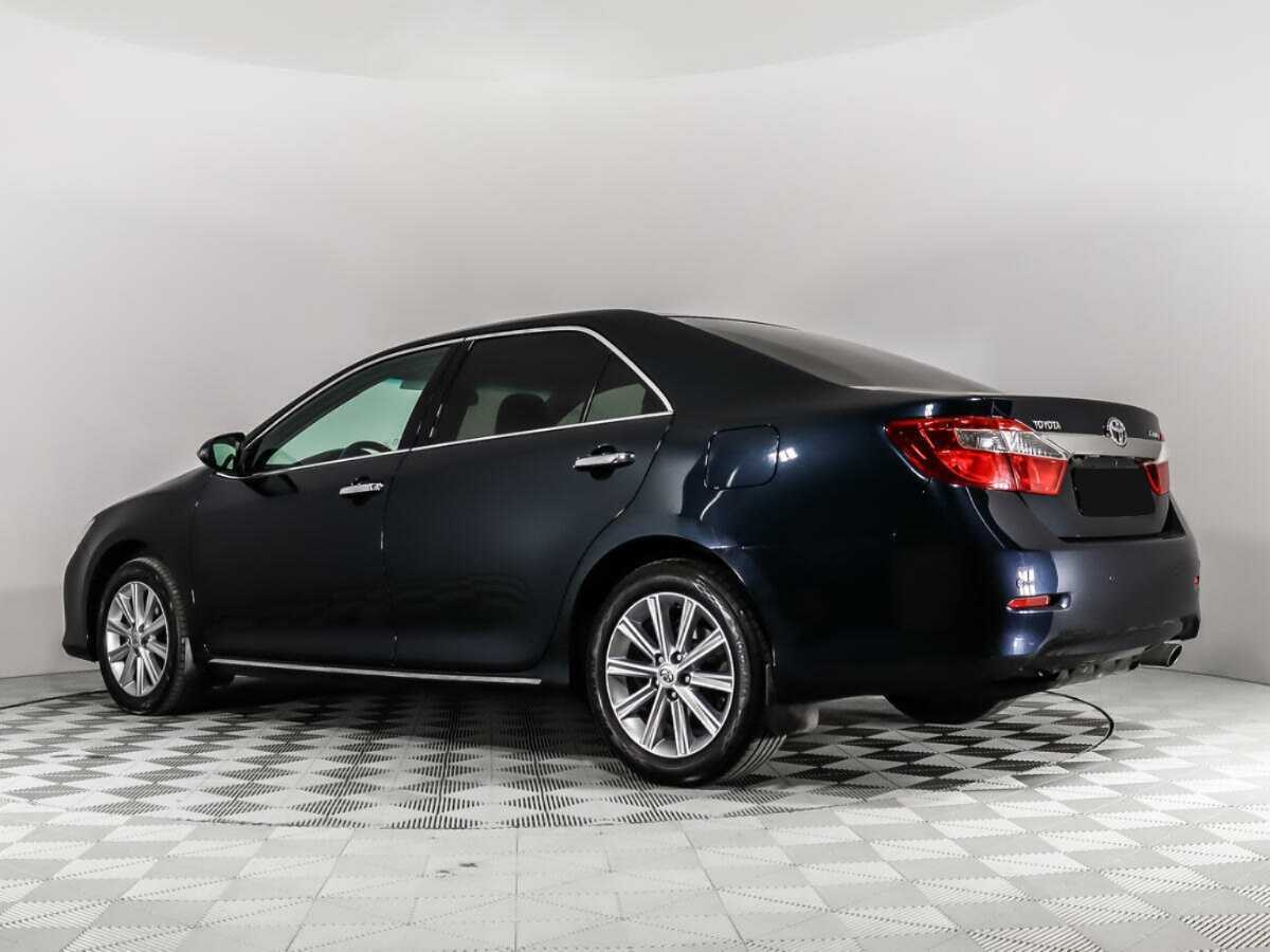 Купить Toyota Camry с пробегом. Фото: #6