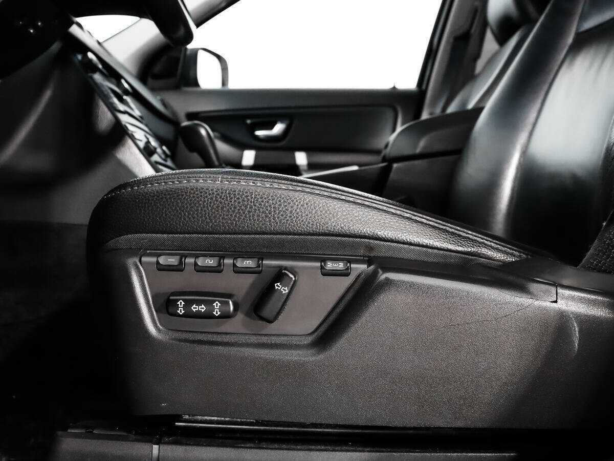 Купить Volvo XC90 с пробегом. Фото: #9