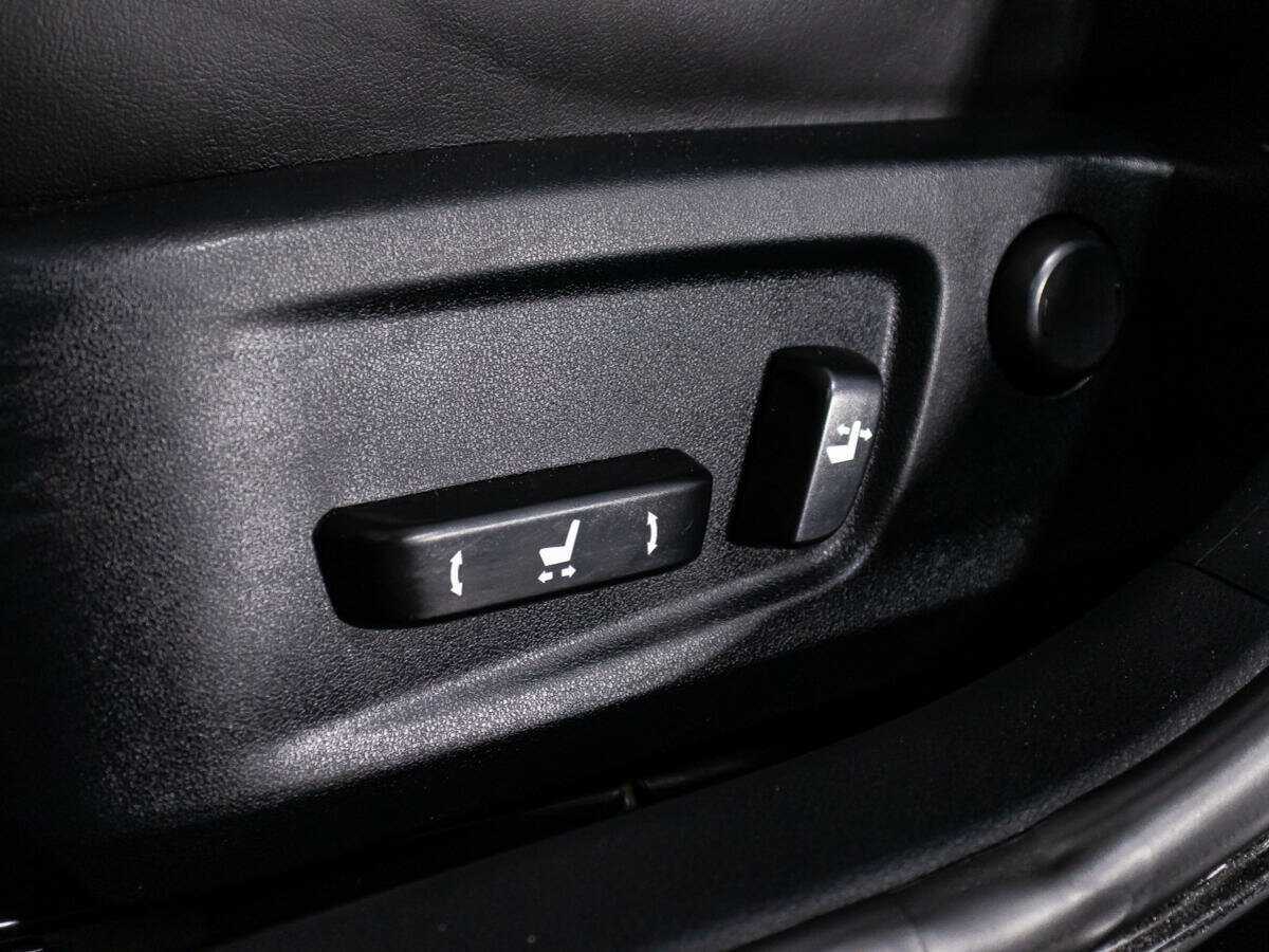 Купить Lexus IS с пробегом. Фото: #14