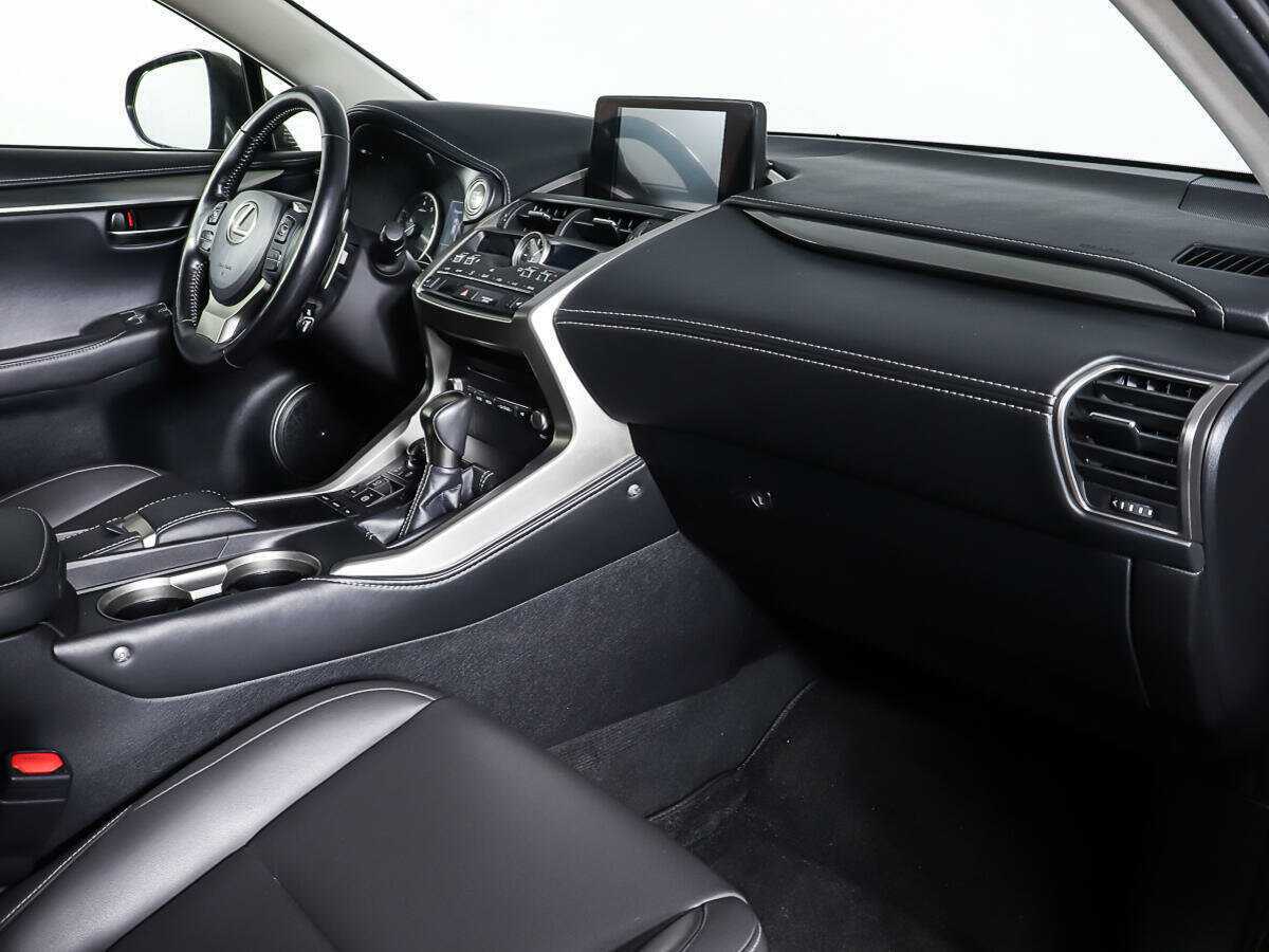 Купить Lexus NX с пробегом. Фото: #8