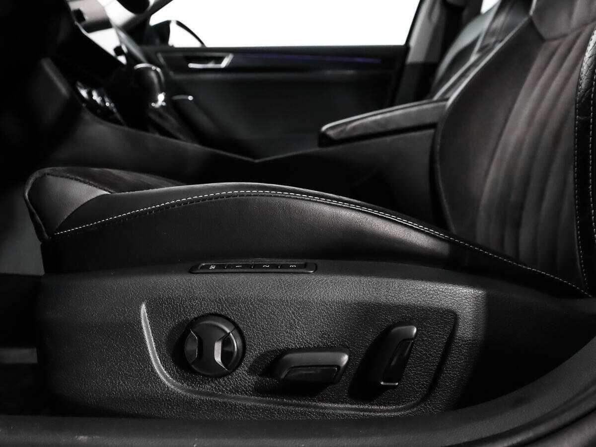 Купить Skoda Superb с пробегом. Фото: #9