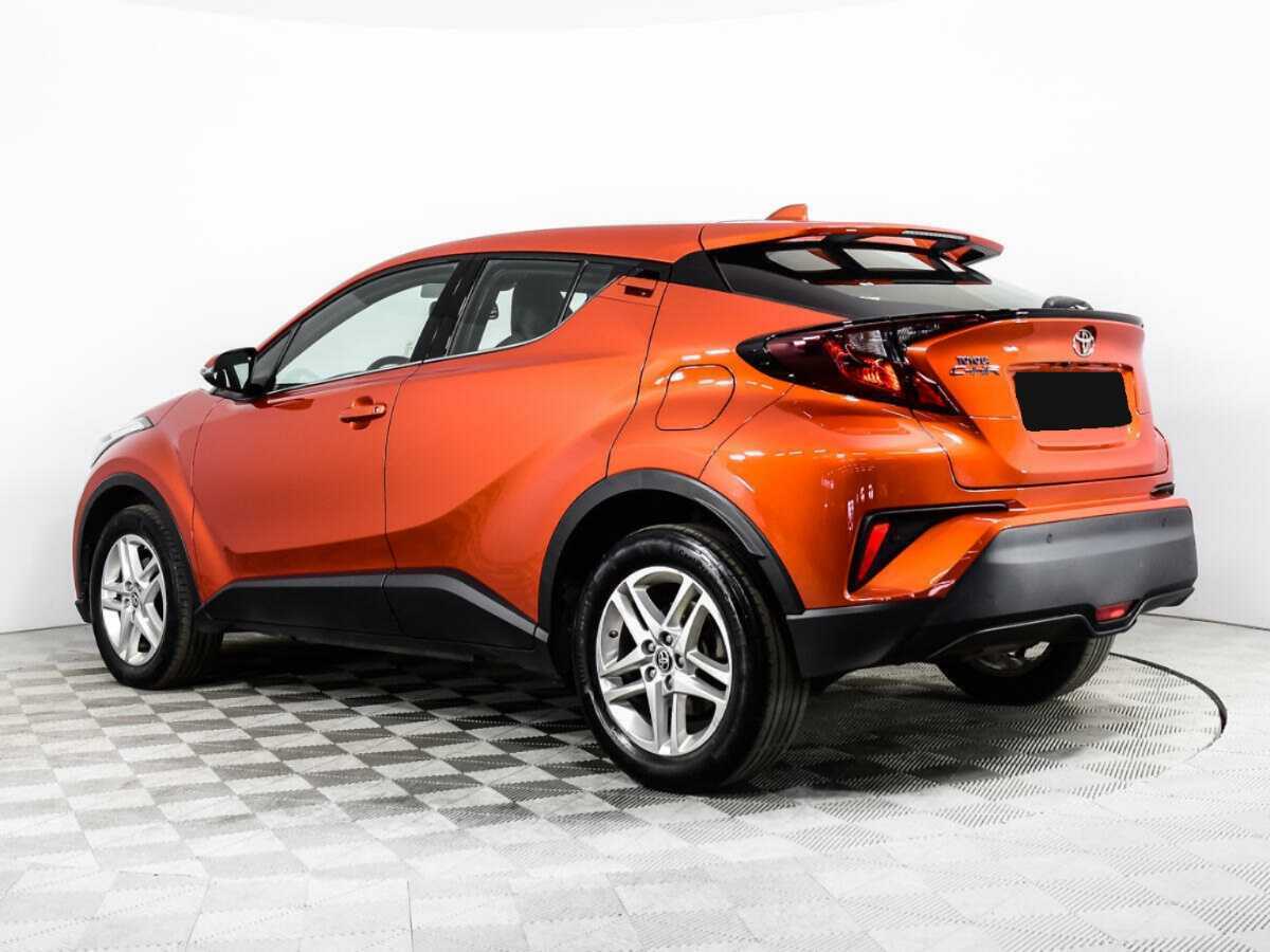 Купить Toyota C-HR с пробегом. Фото: #6