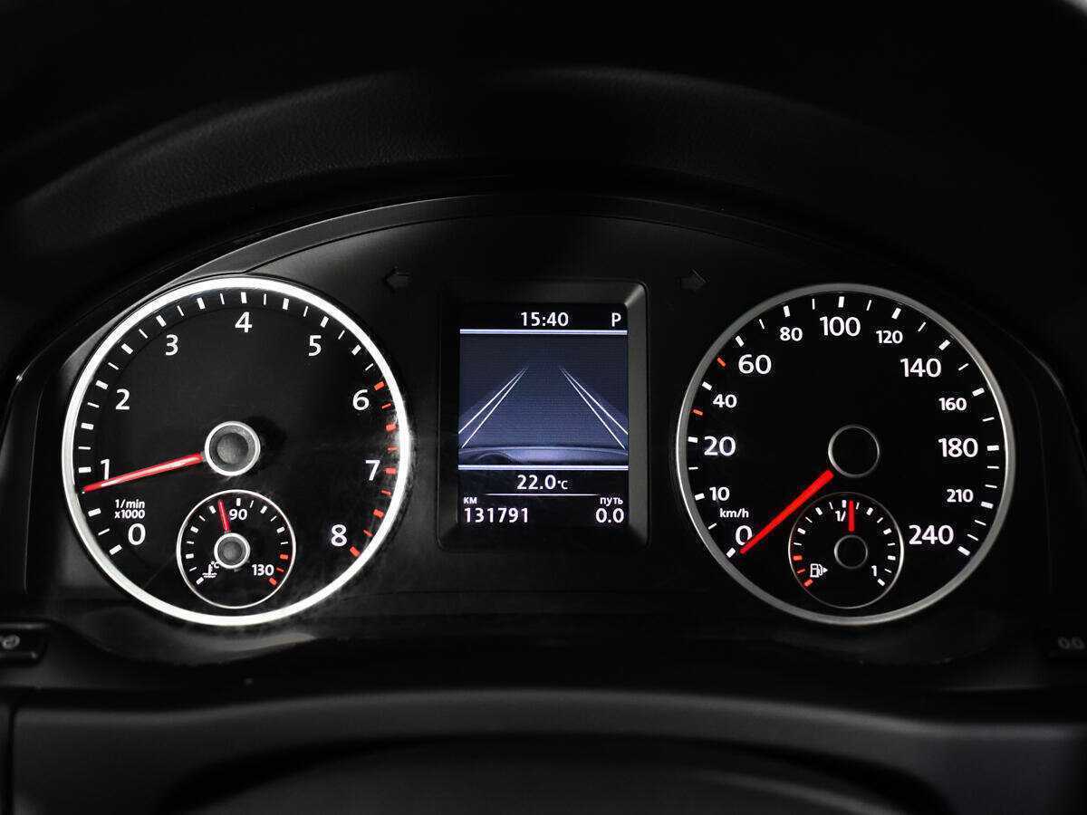 Купить Volkswagen Tiguan с пробегом. Фото: #10