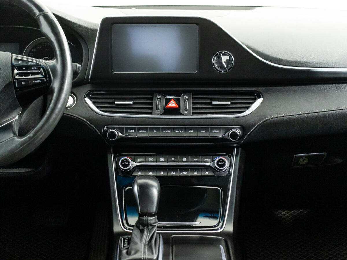 Купить Hyundai Grandeur с пробегом. Фото: #13