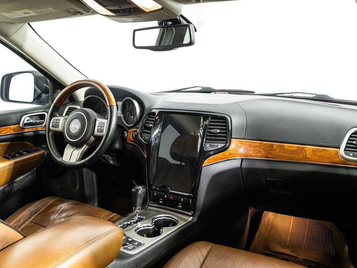 Купить Jeep Grand Cherokee с пробегом. Фото: #8