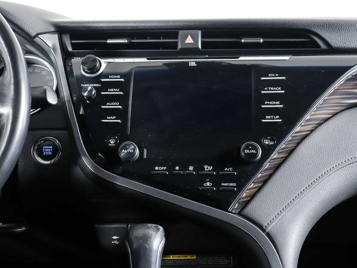 Купить Toyota Camry с пробегом. Фото: #11