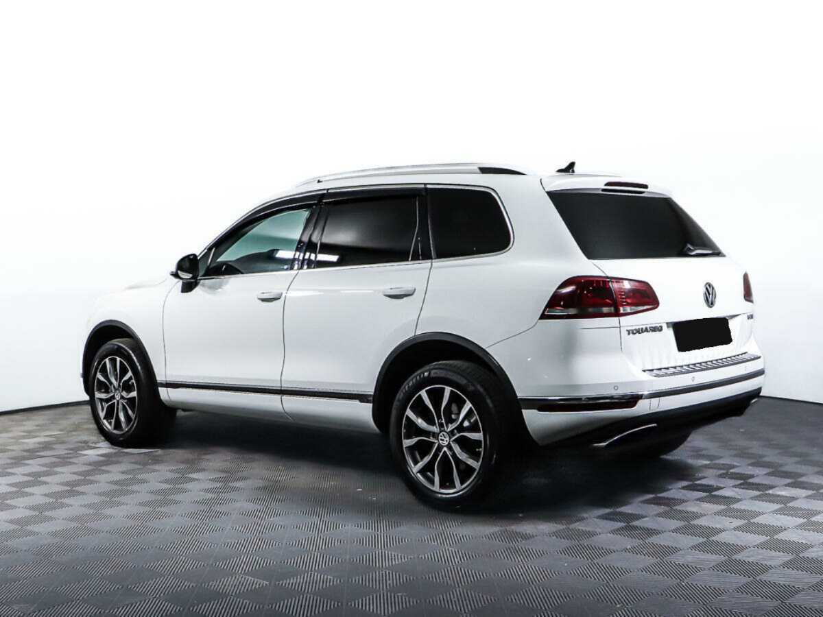 Купить Volkswagen Touareg с пробегом. Фото: #6
