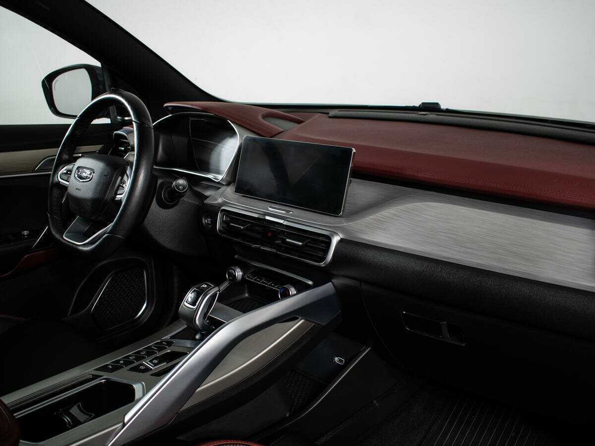 Купить Geely Coolray с пробегом. Фото: #8