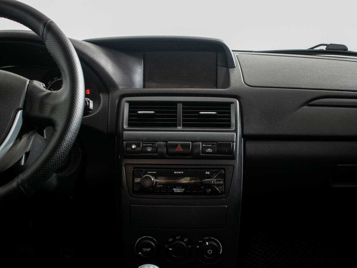 Купить Lada (ВАЗ) Priora с пробегом. Фото: #8