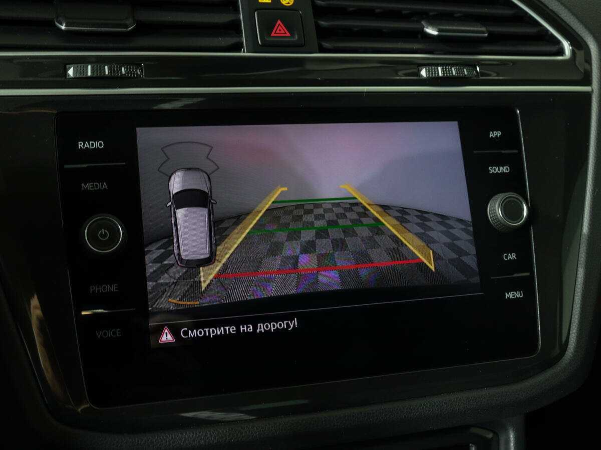 Купить Volkswagen Tiguan с пробегом. Фото: #12