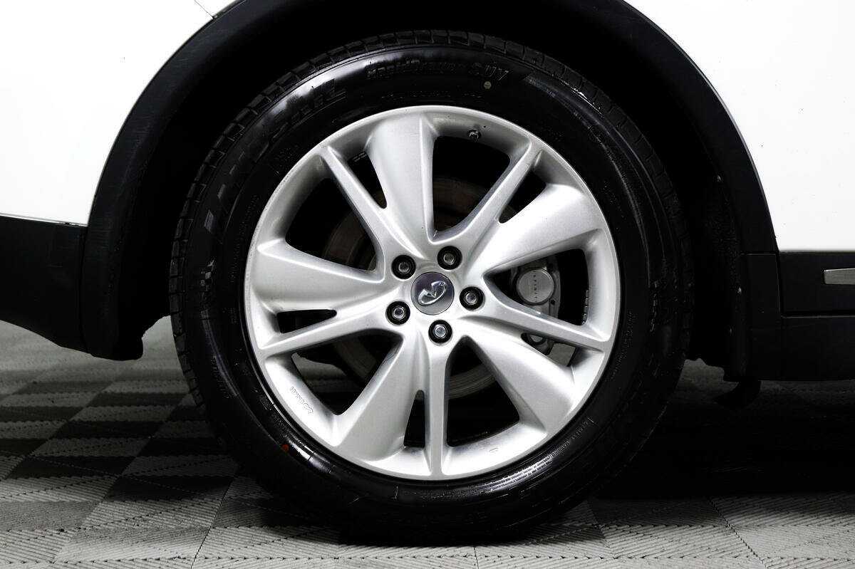 Купить Infiniti FX с пробегом. Фото: #13