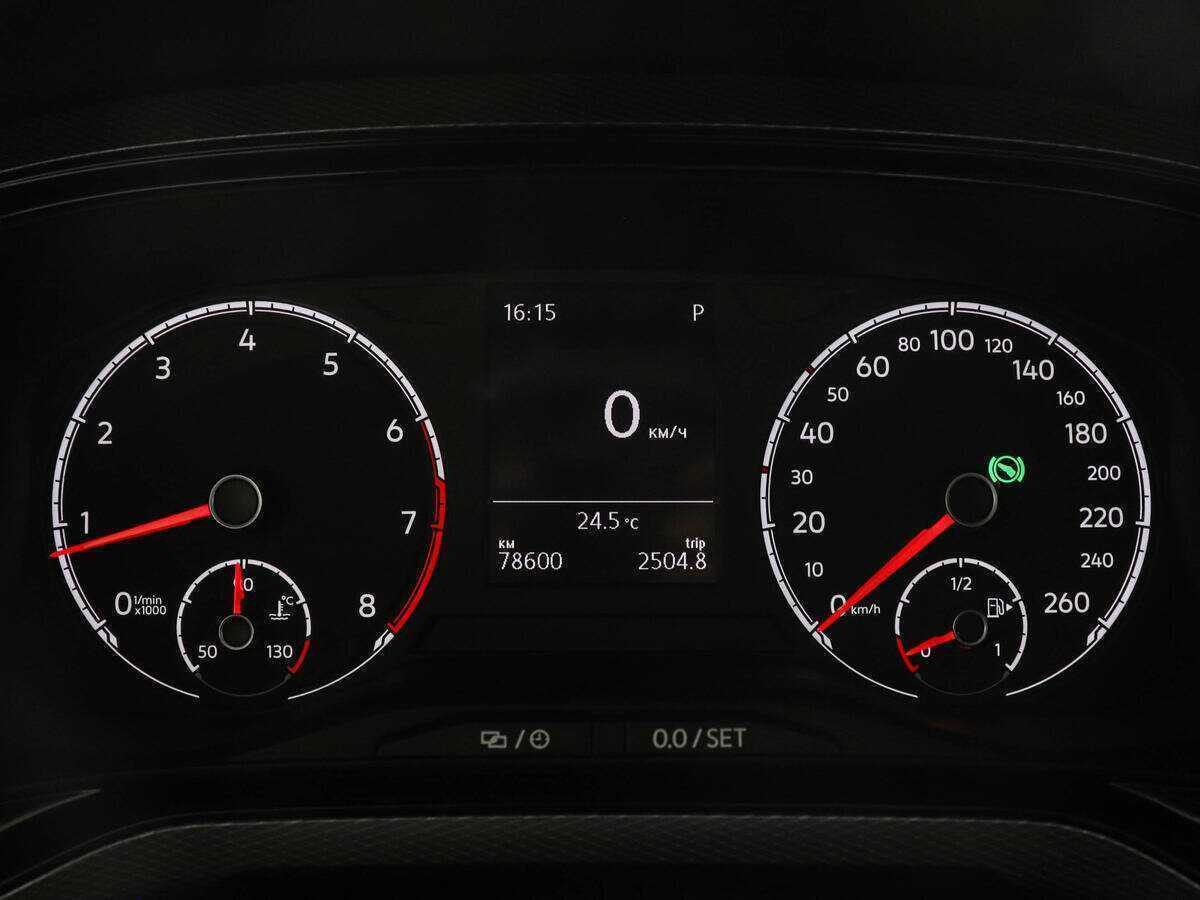 Купить Volkswagen Polo с пробегом. Фото: #10