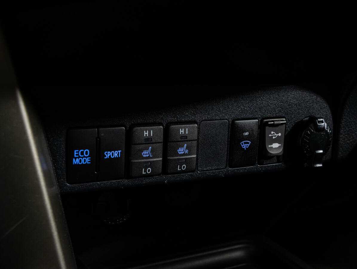 Продажа Б/У Тойота Рав4. Фото: #15