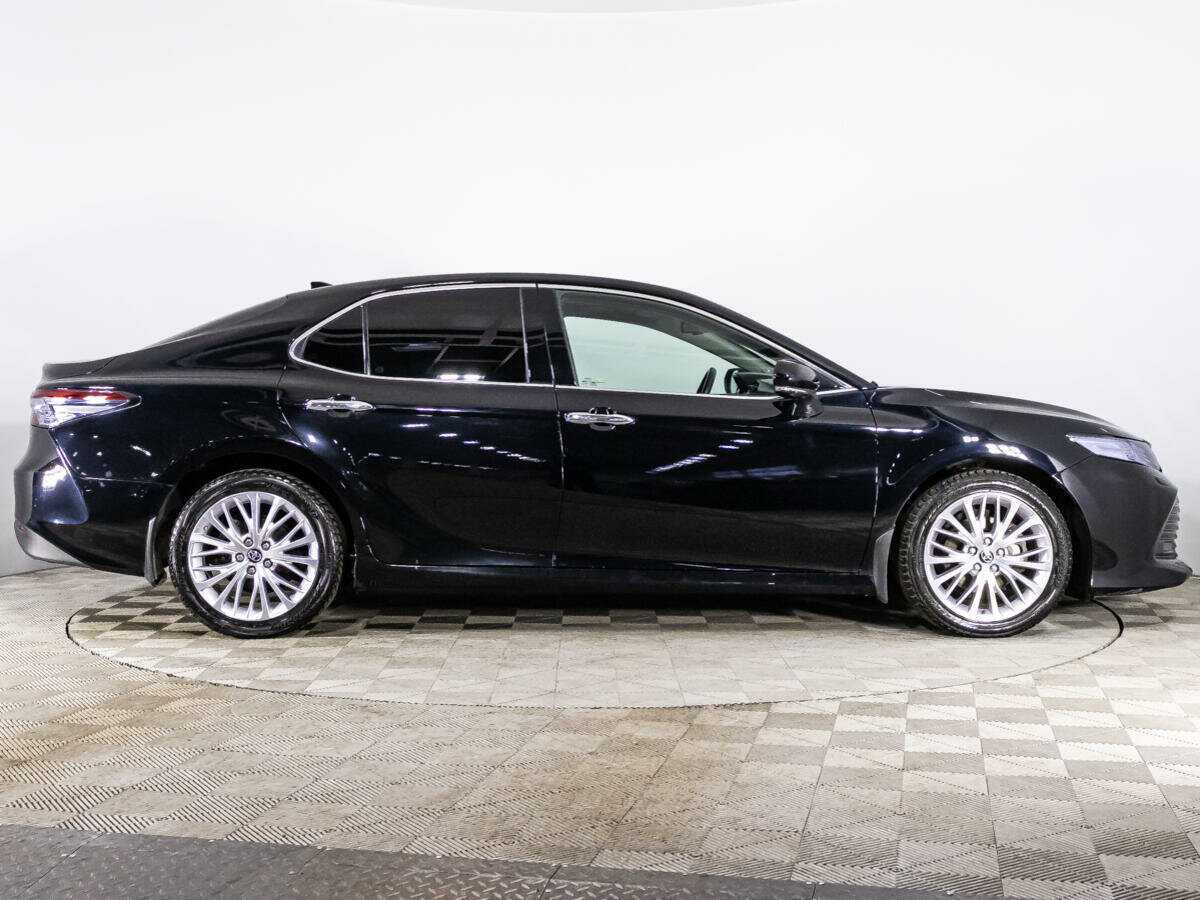 Купить Toyota Camry с пробегом. Фото: #3