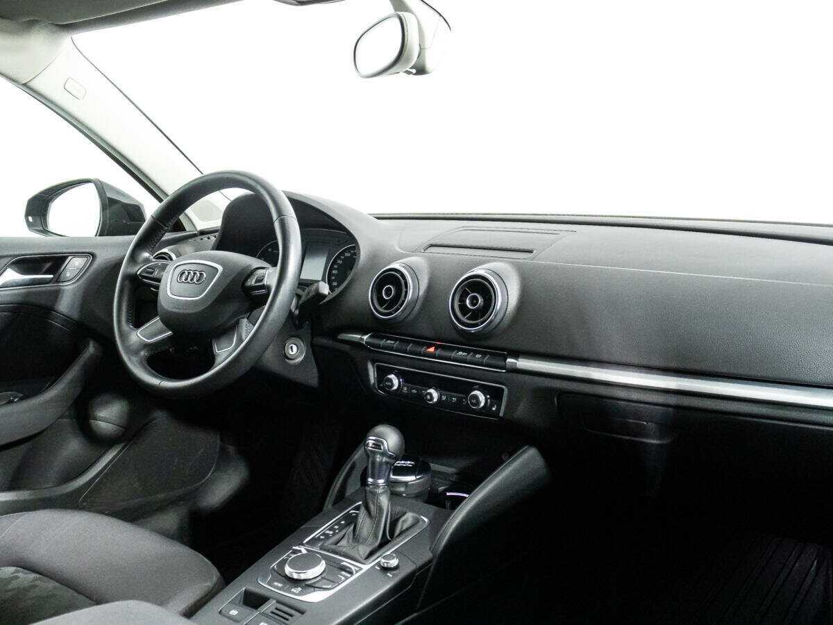 Купить Audi A3 с пробегом. Фото: #8