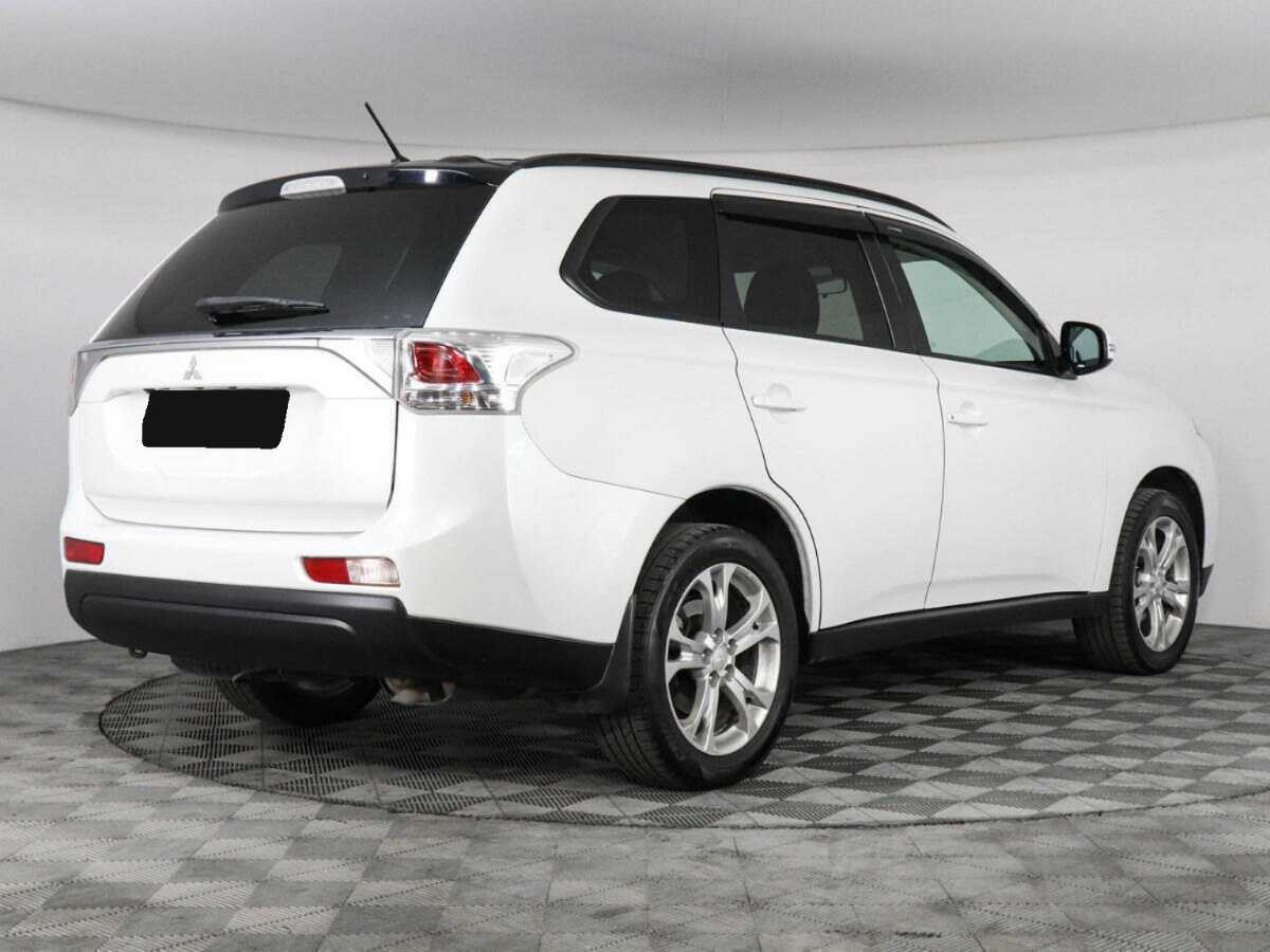 Купить Mitsubishi Outlander с пробегом. Фото: #4