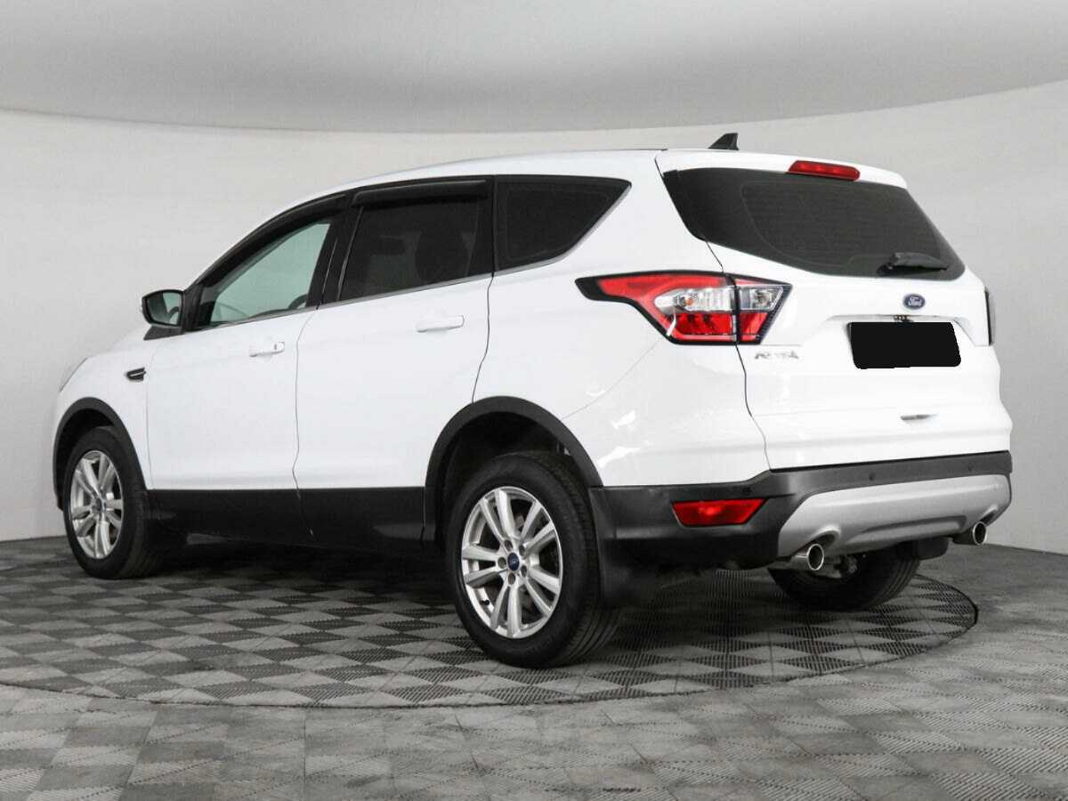 Купить Ford Kuga с пробегом. Фото: #6