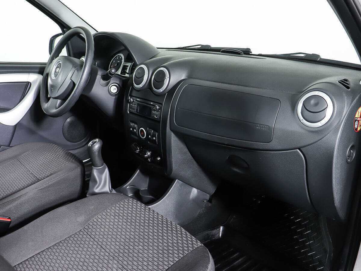 Купить Lada (ВАЗ) Largus с пробегом. Фото: #8