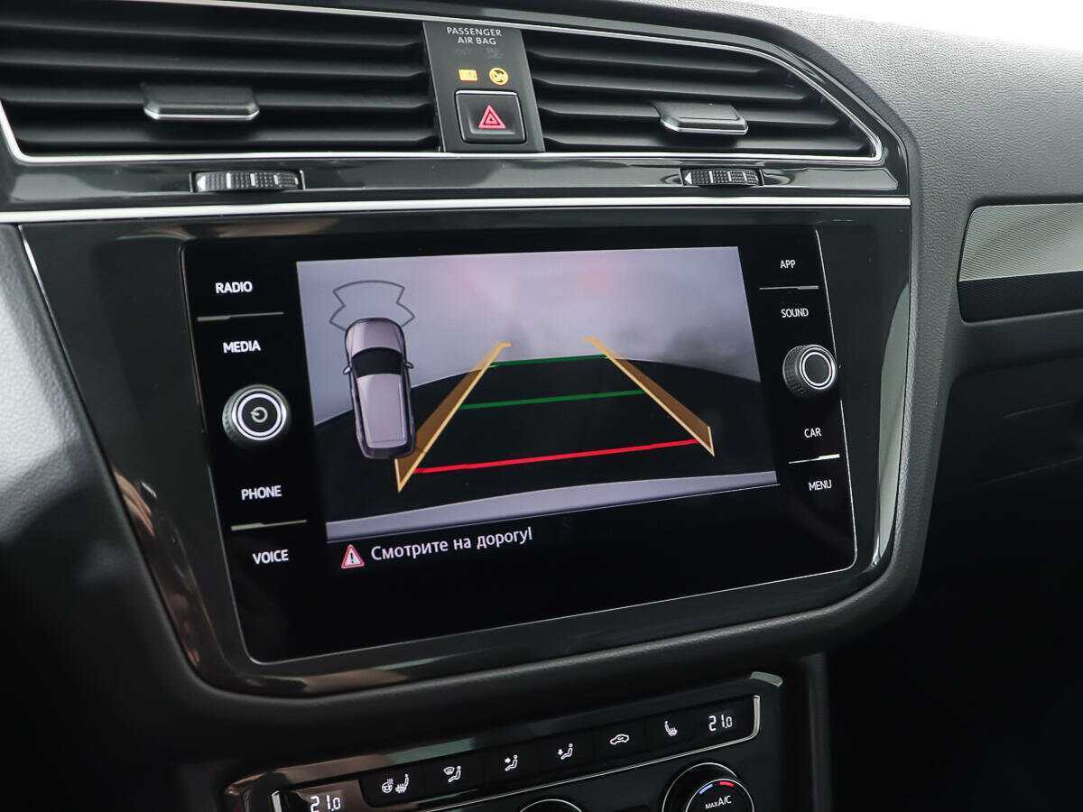 Купить Volkswagen Tiguan с пробегом. Фото: #19