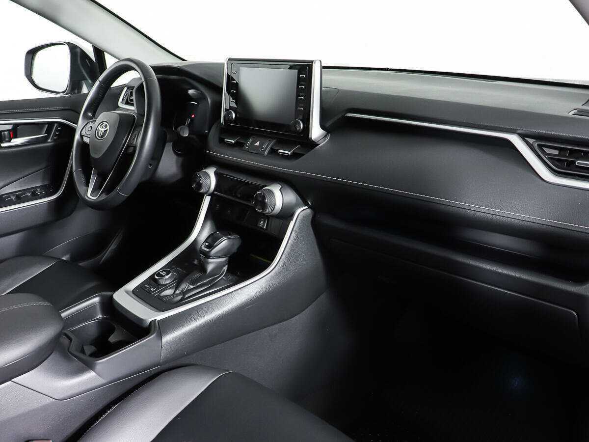 Купить Toyota RAV4 с пробегом. Фото: #8