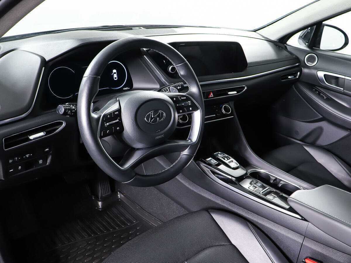 Купить Hyundai Sonata с пробегом. Фото: #12