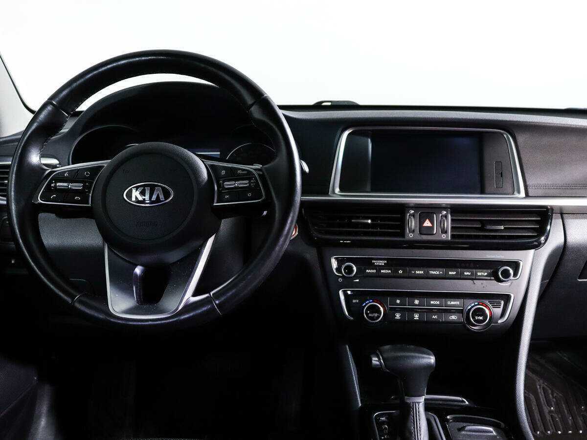 Купить Kia Optima с пробегом. Фото: #11