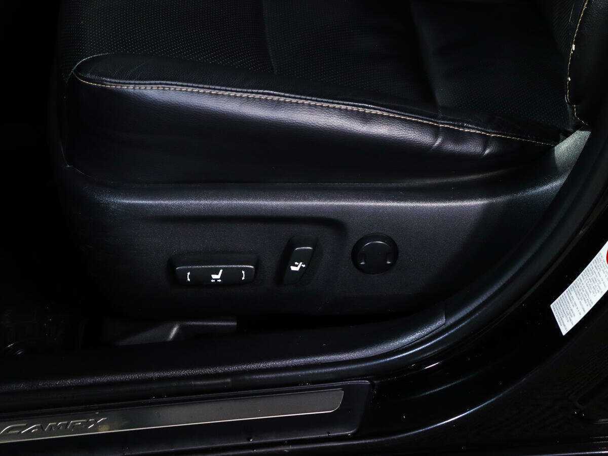 Продажа Б/У Тойота Камри. Фото: #16